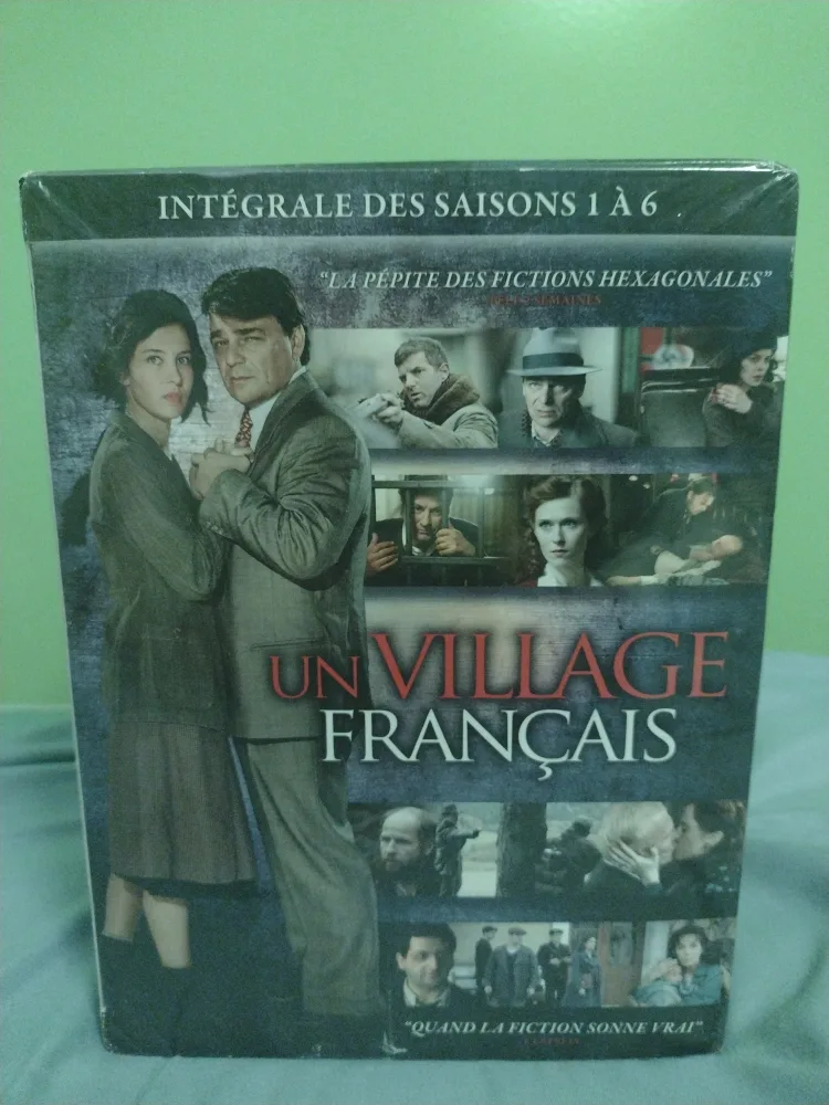Un Village Français - Intégrale des Saisons 1 à 6 image indicator(2)
