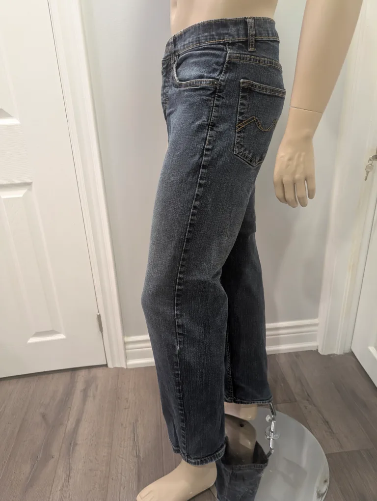 VGUC - Men's Urban Star Relaxed Jeans Size 30 x 31 image indicator(2)