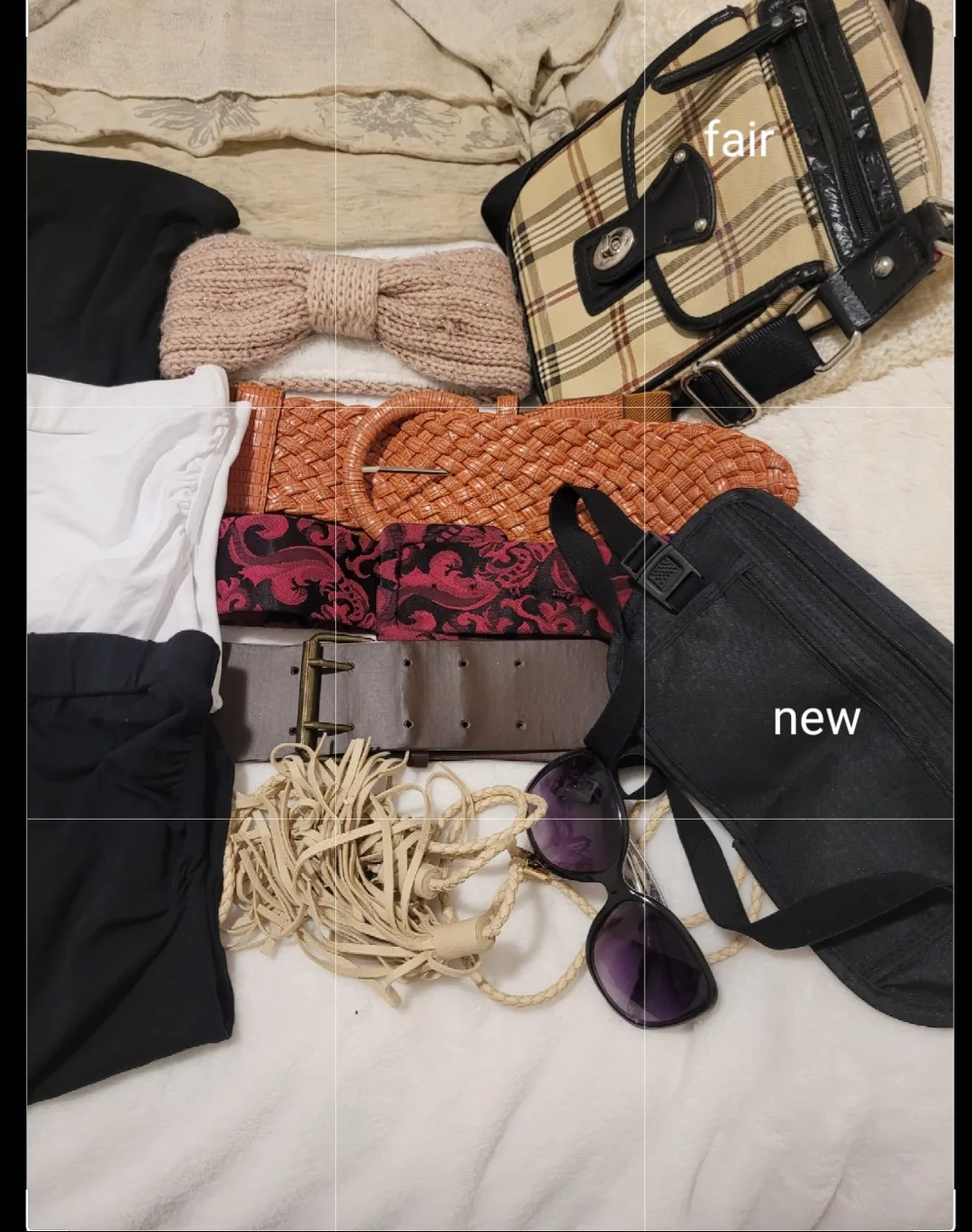 Clothing women's bundle please see pictures and description image indicator(2)