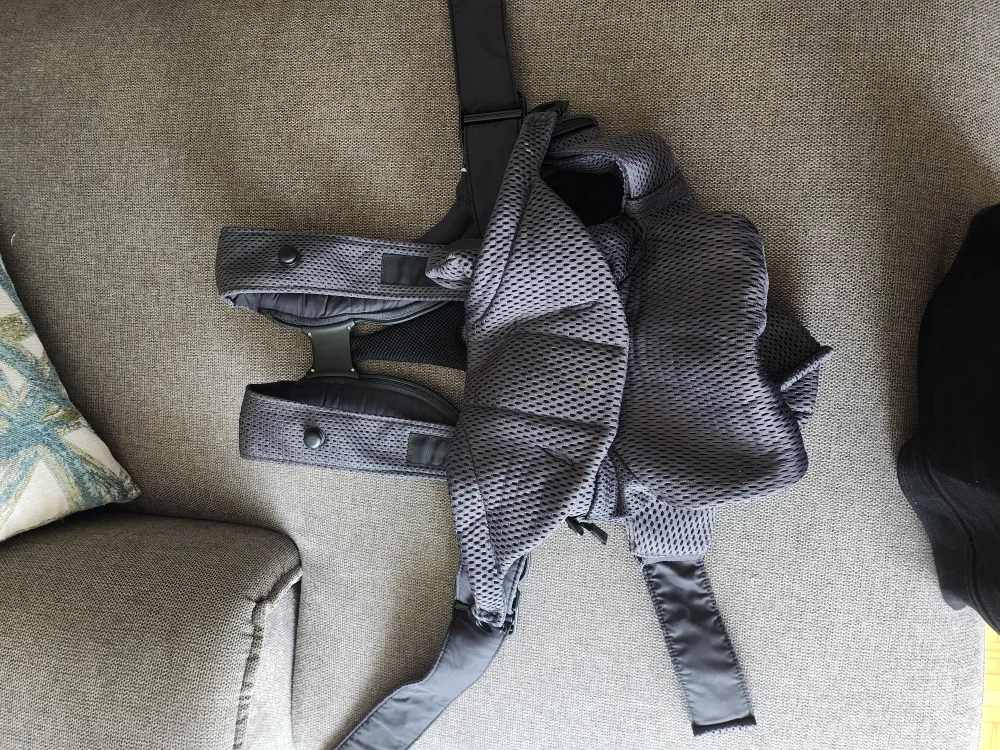 Baby Bjorn- Baby Carrier Free image indicator(9)