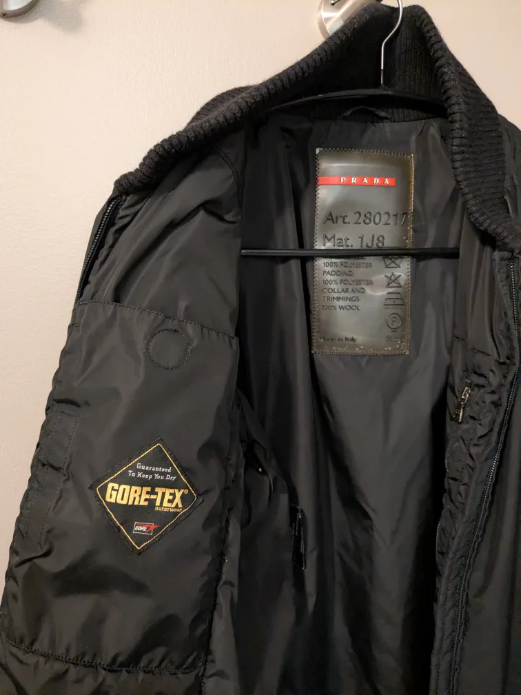 PRADA Vintage Waterproof Gore-Tex Jacket image indicator(10)