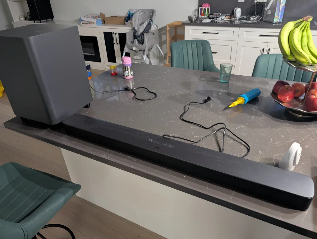 JBL 5.1 Soundbar with Subwoofer image indicator(7)