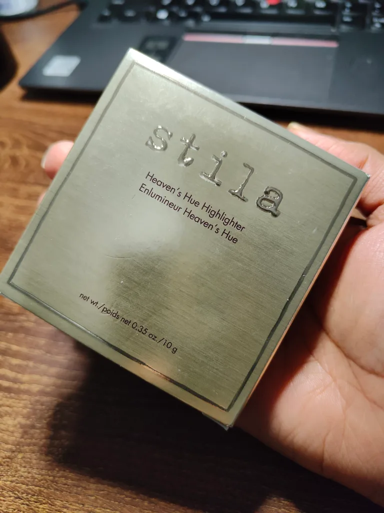 New ❤️Stila Beauty Makeup Product Bundle image indicator(2)