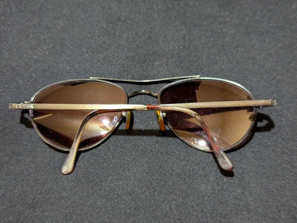 Guess Aviator Sunglasses - Style 106809.1 image indicator(2)