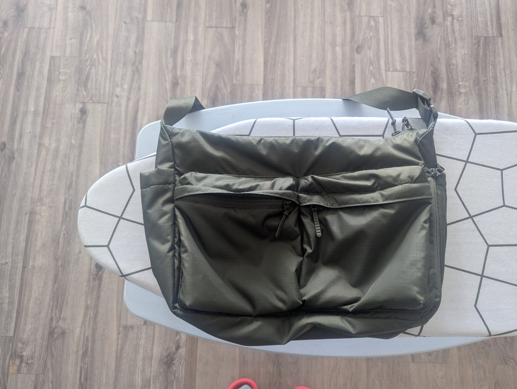 Olive Green Shoulder Bag from Uniqlo - photo 5