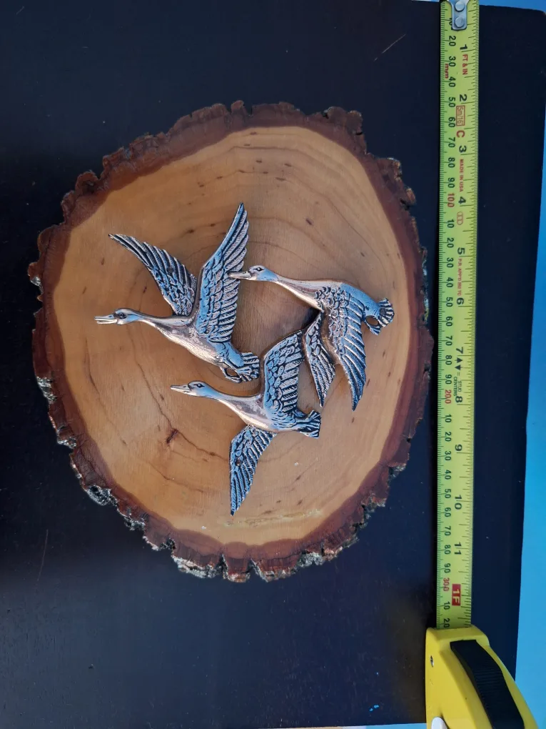 Vintage Brass Ducks wall art image indicator(4)