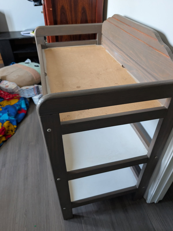 Baby change table