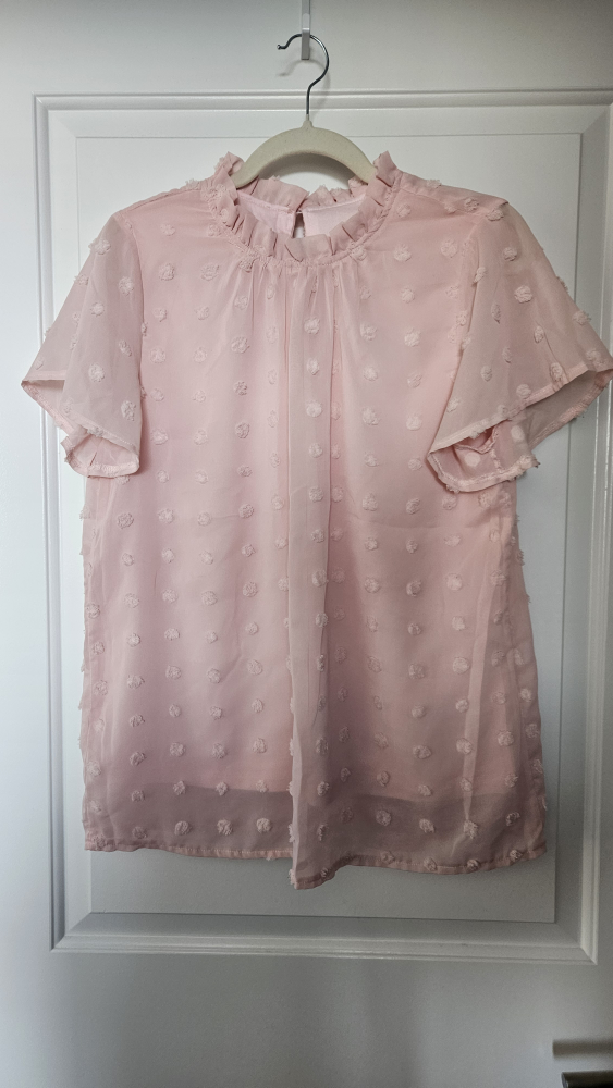 Beautiful Pink Blouse wth ruffled neck - Size L (8-10) - photo 3