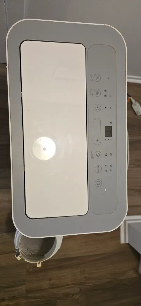 Portable air conditioner with remote (12,000 BTU) image indicator(2)