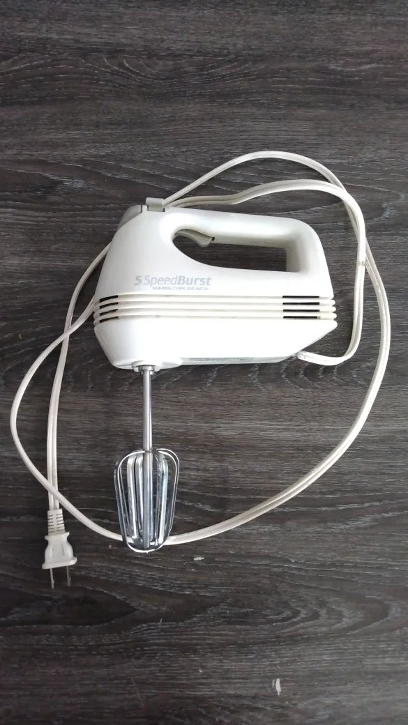 Hamilton Beach 5 SpeedBurst Hand Mixer🥕