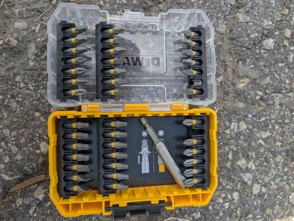 Dewalt Drill Bit Set plus hand tools - photo 3
