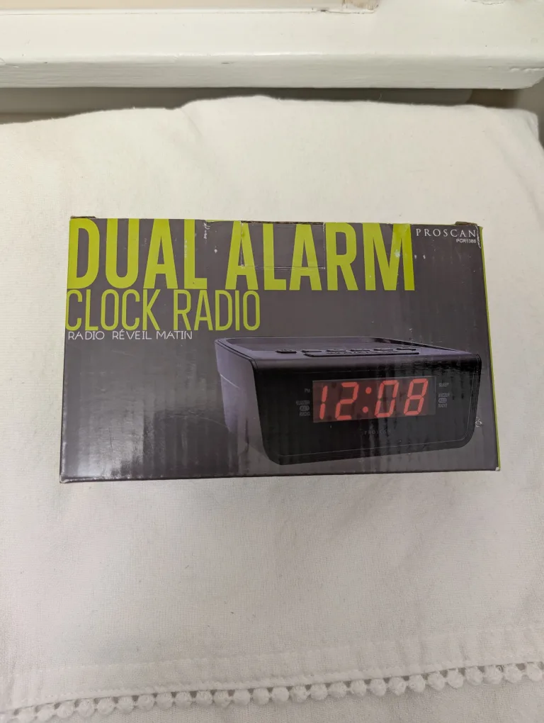 Proscan Dual Alarm Clock Radio 💚 thumbnail