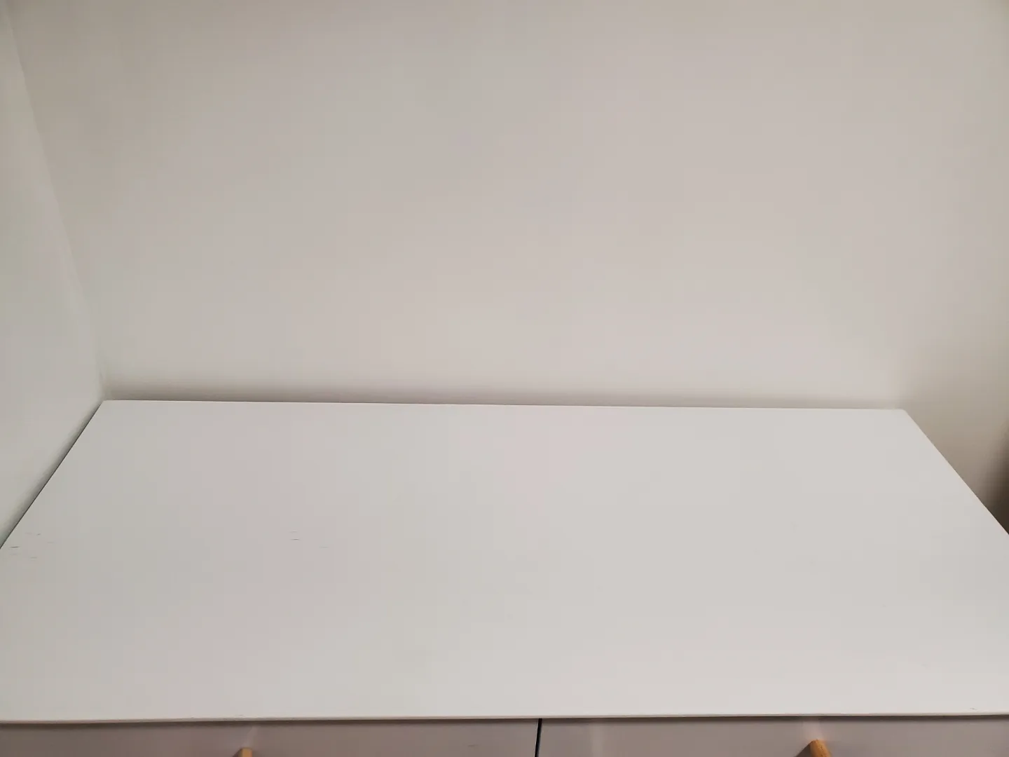 canvas minumal wood desk image indicator(6)