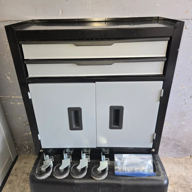 Stanley Rolling Tool Chest with Socket Set image indicator(2)