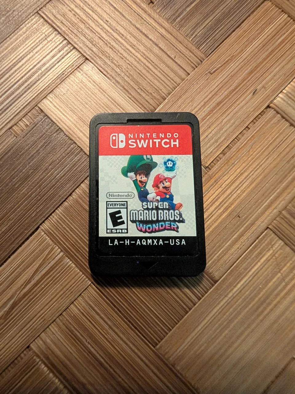 Super Mario Bros. Wonder - Nintendo Switch Game thumbnail