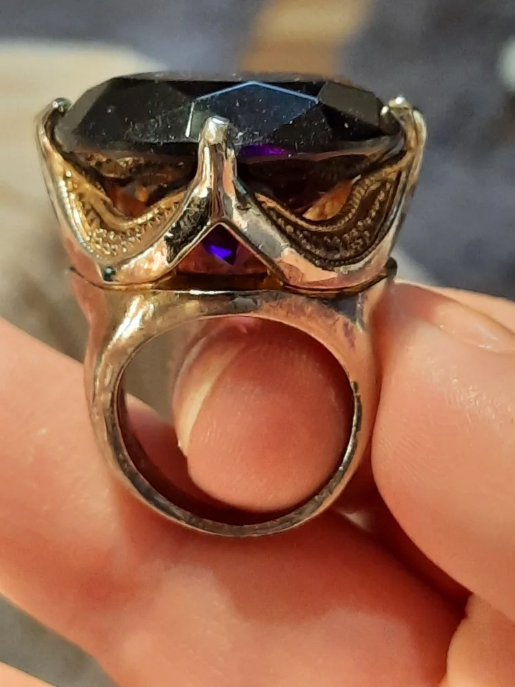 Vintagepurple stone huge Statement Ring image indicator(2)