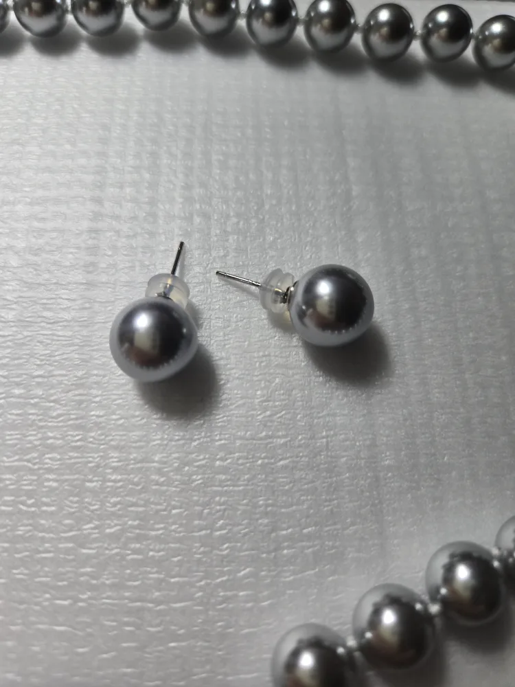 Pearl Necklace & Earrings Set - Silver image indicator(2)