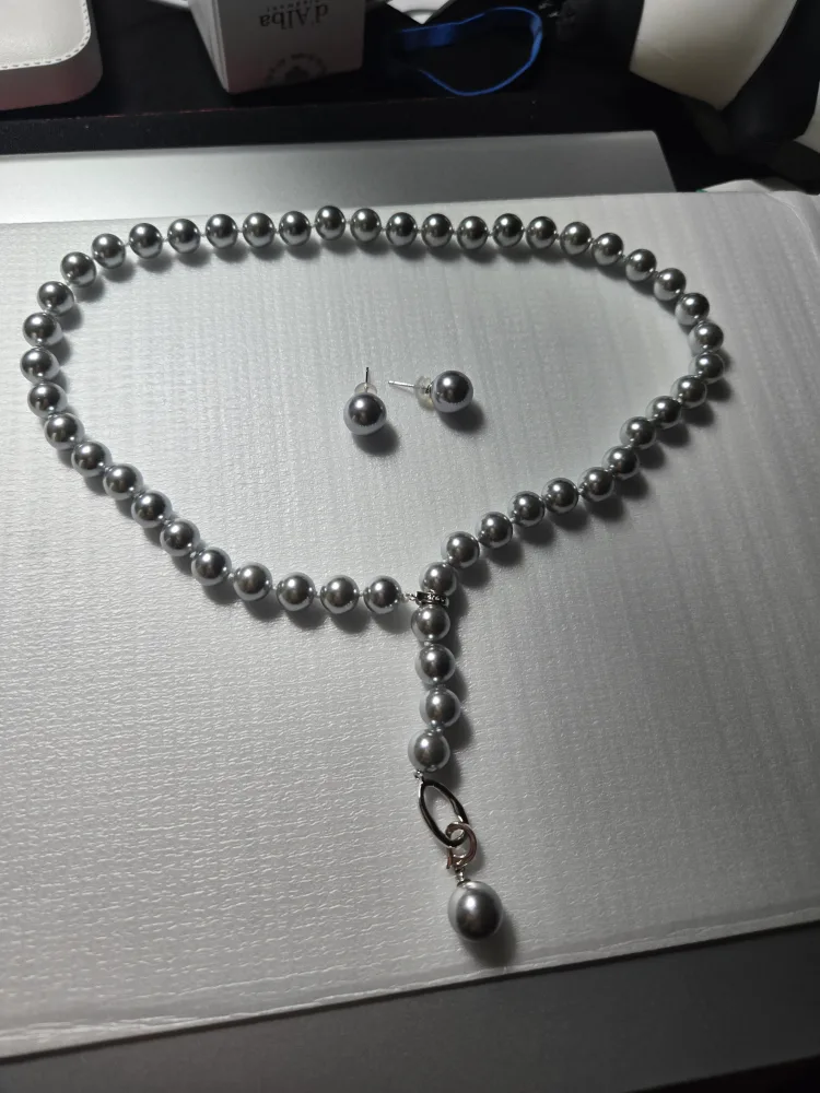 Pearl Necklace & Earrings Set - Silver image indicator(4)