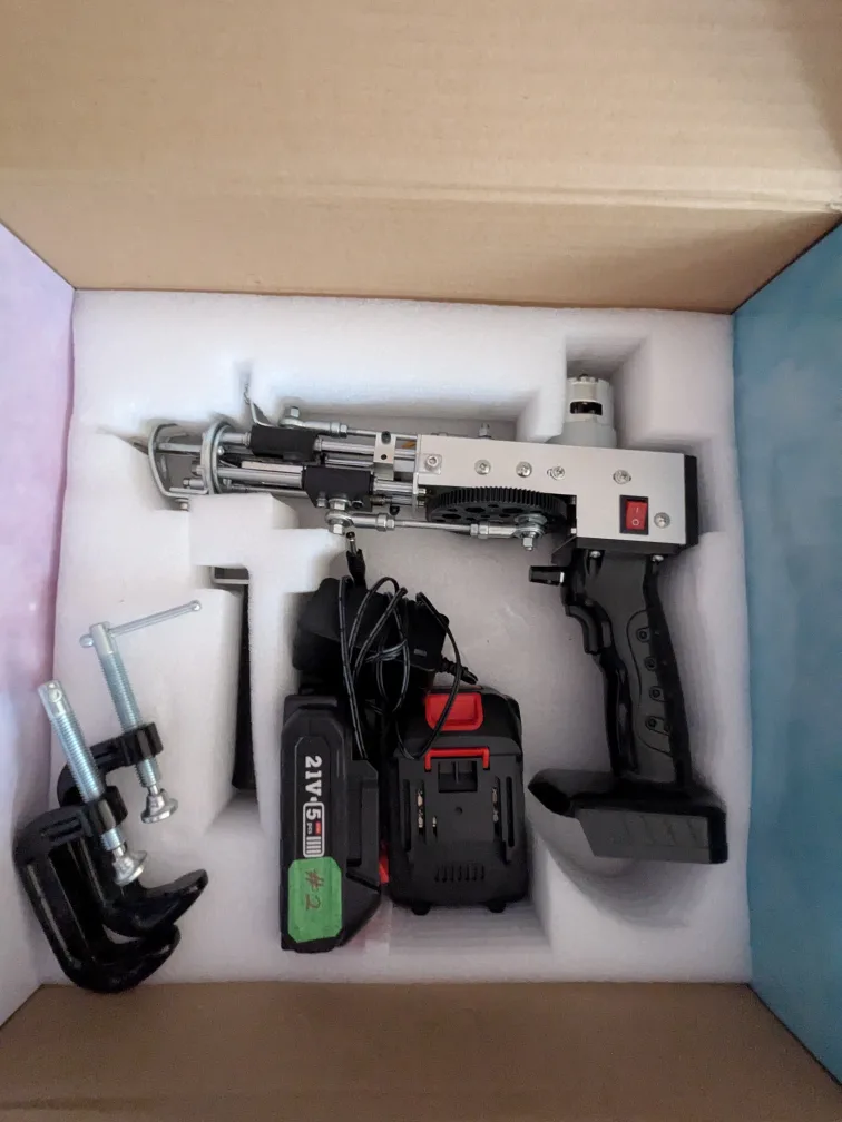 2 in 1 Rug Tufting Gun - Cut/Loop Pile thumbnail