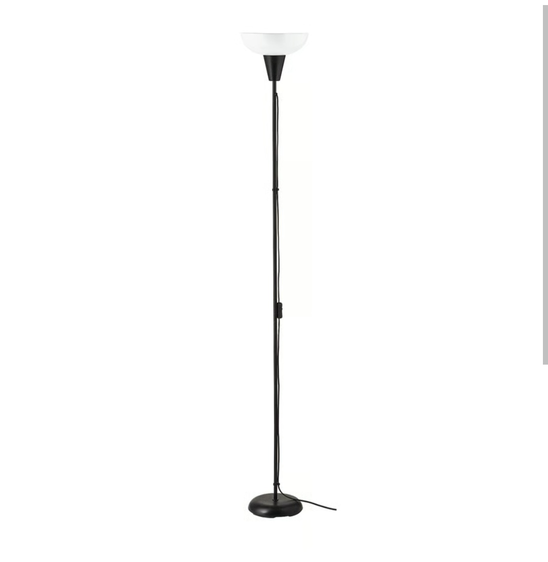 IKEA Floor Lamp - Black. With a warm white light bulb. - photo 3