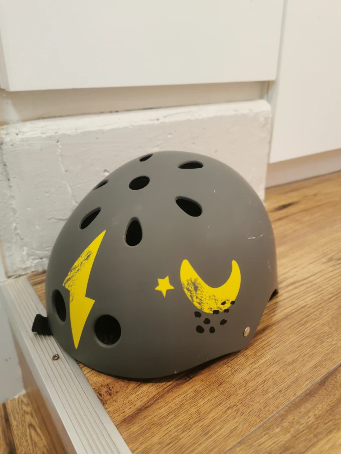 Coco Village Helmet - Size S | Karrot