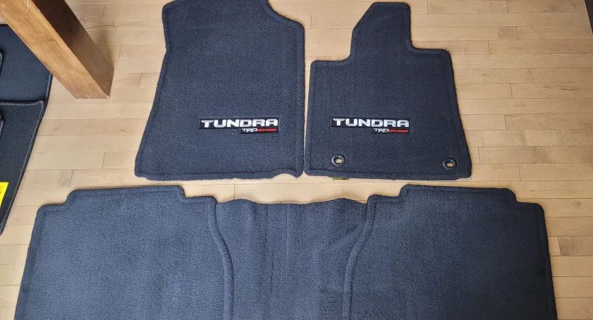 Toyota Tundra Floor Mats - Black image indicator(5)