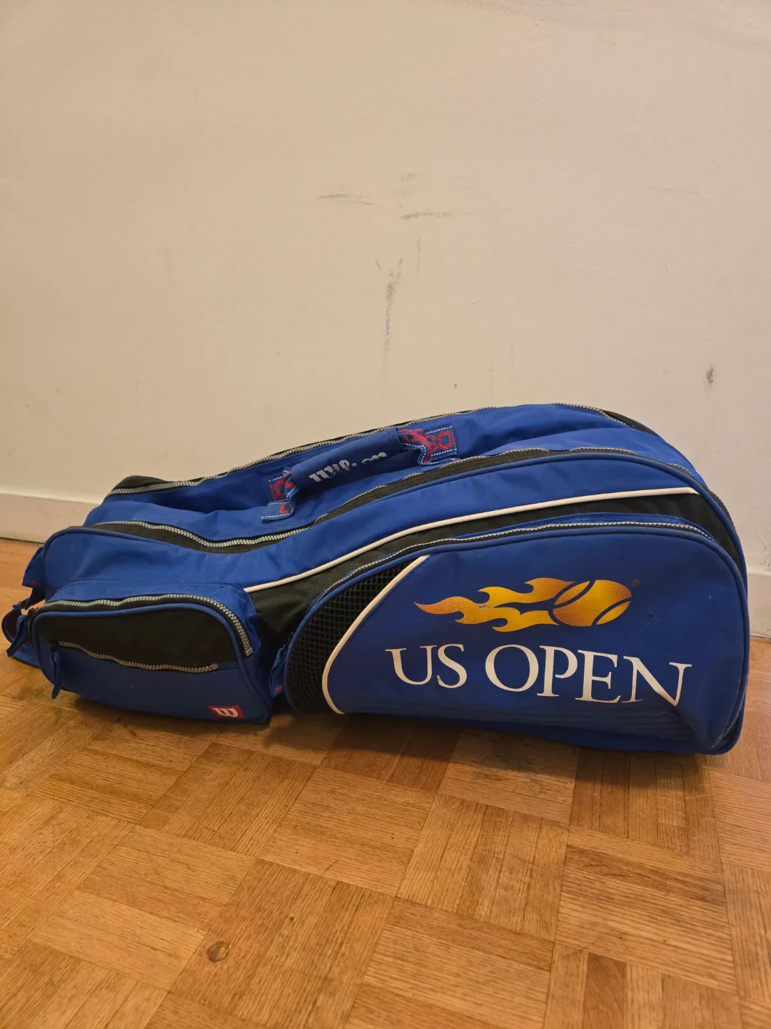 Tennis Racquets and Bag Set thumbnail