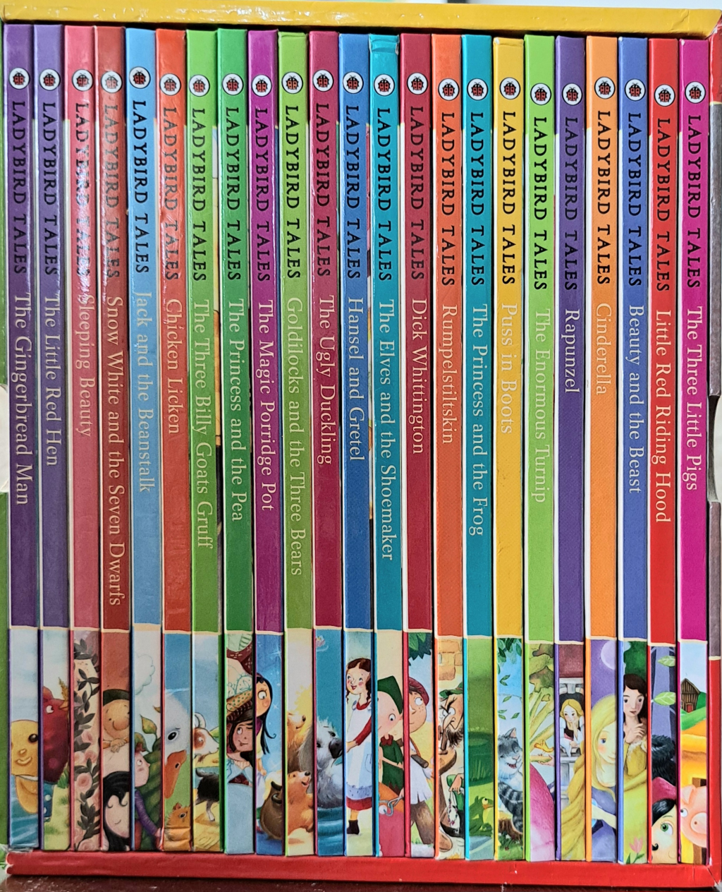 Ladybird Classic Collection - 24 Books with Box Case - photo 2