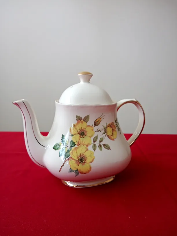 Vintage Floral Teapot by Sadler: Made in England thumbnail