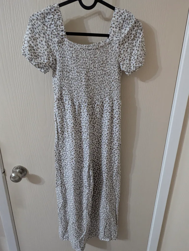 Girls White Floral Dress thumbnail