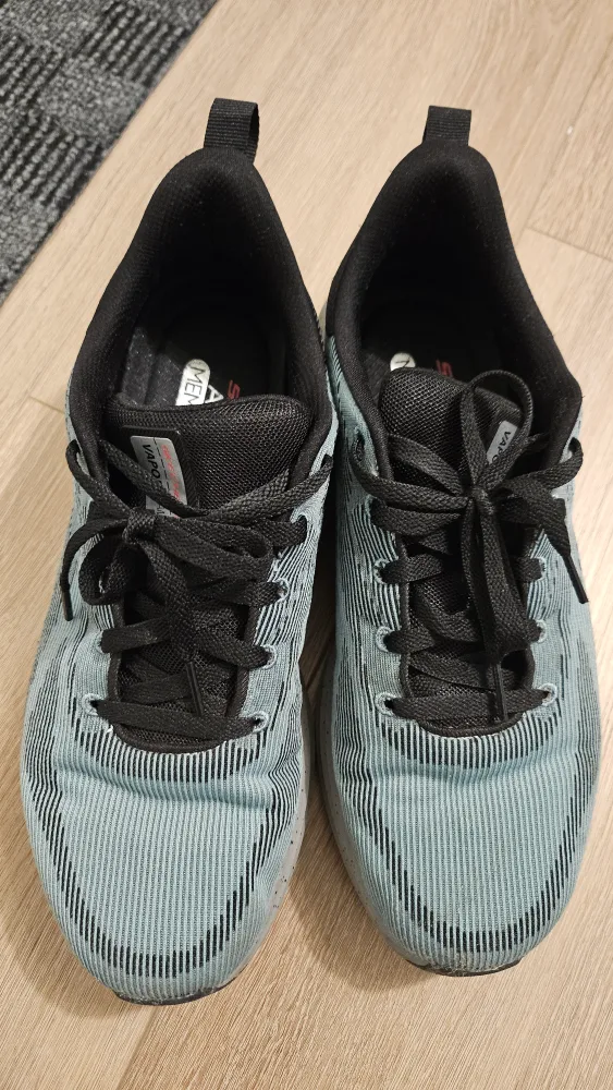 Skechers Vaporfoam Shoes Size 8.5 thumbnail