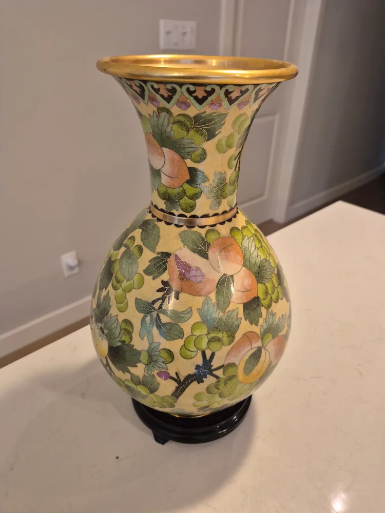 Vintage Chinese Floral Vase，Cloisonné  景泰蓝 thumbnail