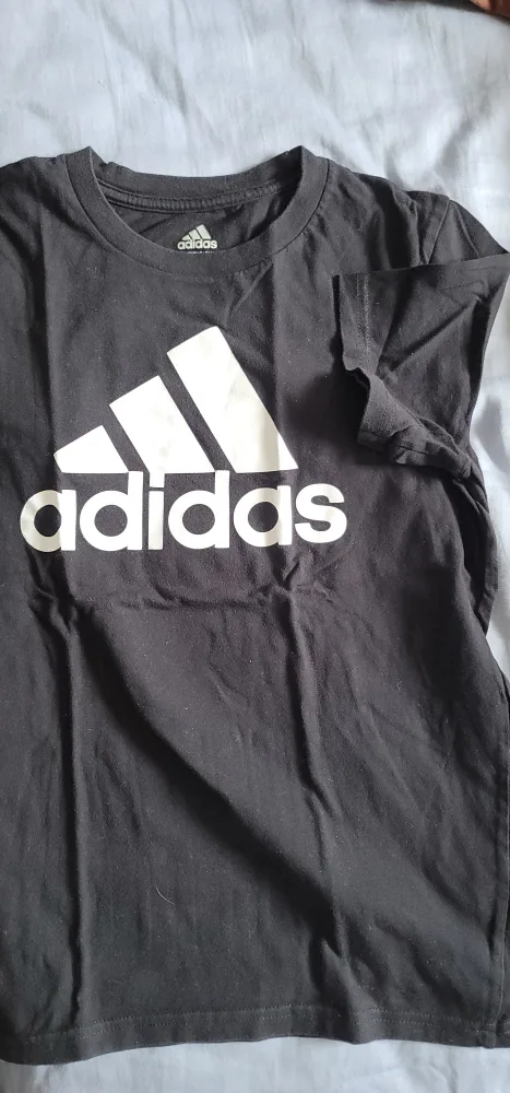 Adidas Black T-Shirt - Size M (10/12)boys thumbnail