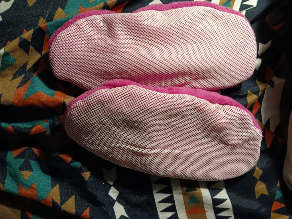Pink Slippers #freecycle image indicator(2)