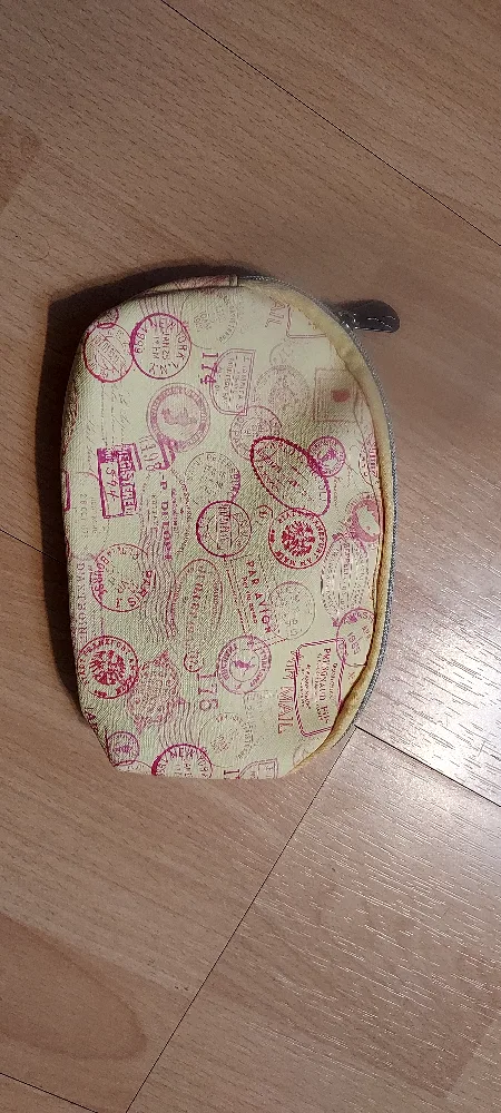 Ipsy Makeup Bag thumbnail