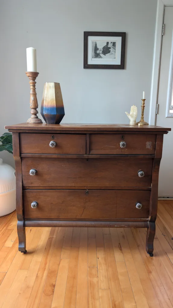 Antique Wooden Dresser thumbnail