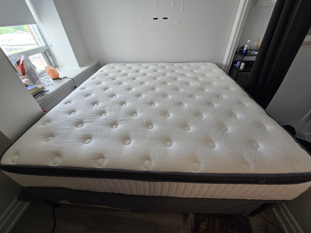 Comfort Mattress - King Sized - Soft and Comfy
