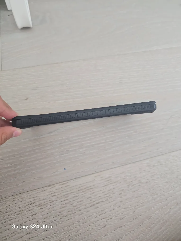 Black non waterproof Case for Galaxy S22 Ultra image indicator(2)