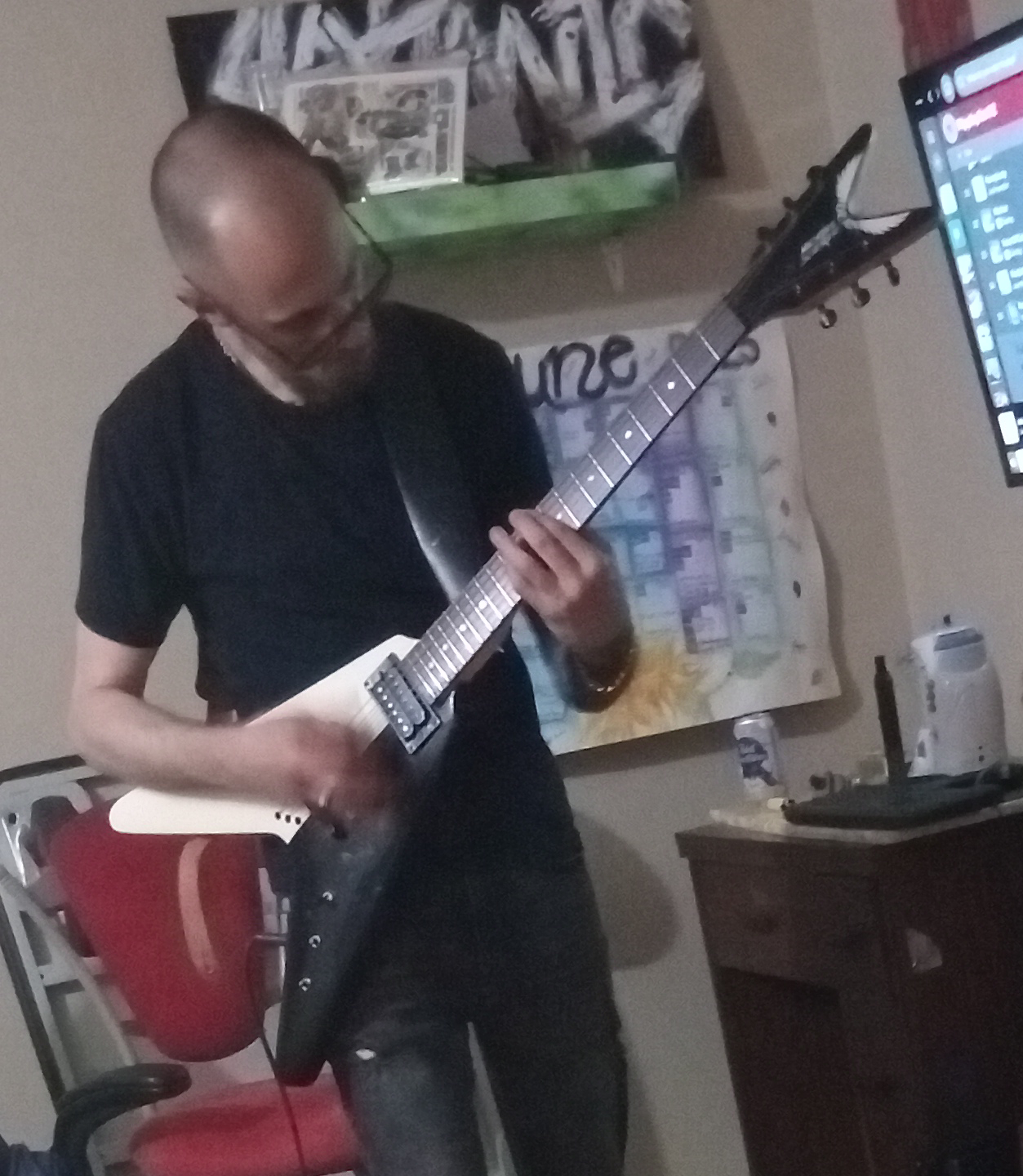 Dean flying V