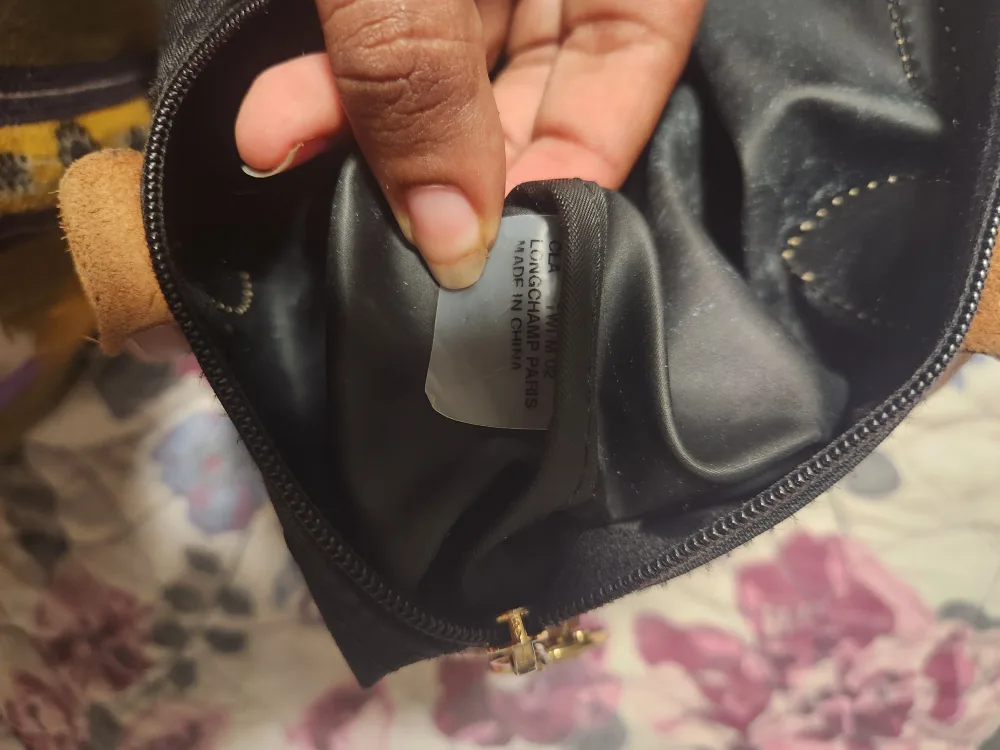 Longchamp bag authentic as is image indicator(4)