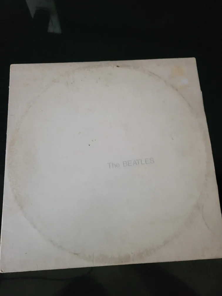 Vintage Beatles Album image indicator(4)