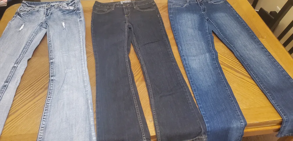 Womens jeans size 5 thumbnail