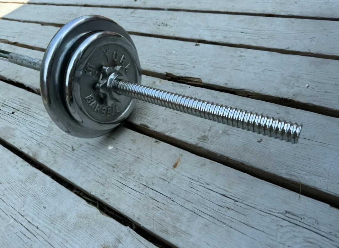 York Barbell and Weight Plates image indicator(2)