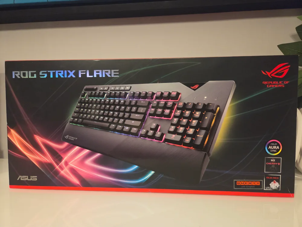 Asus ROG Strix Flare RGB Wired Mechanical Gaming Keyboard thumbnail
