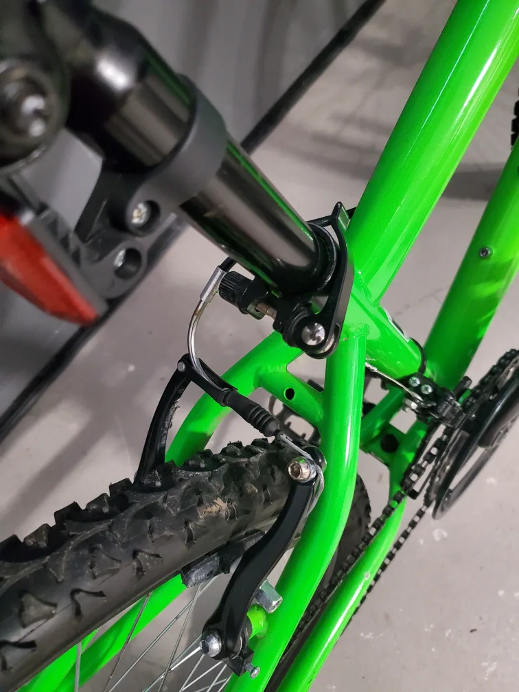 Glow in the dark bike for person 5'2" to 5'5" image indicator(5)