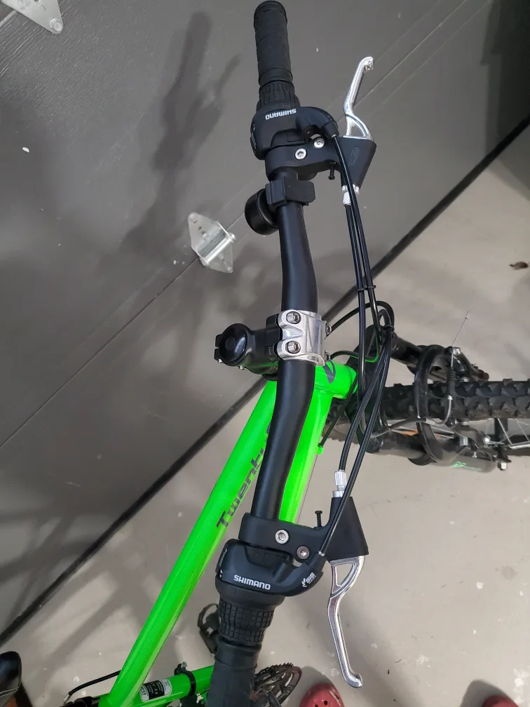 Glow in the dark bike for person 5'2" to 5'5" image indicator(6)
