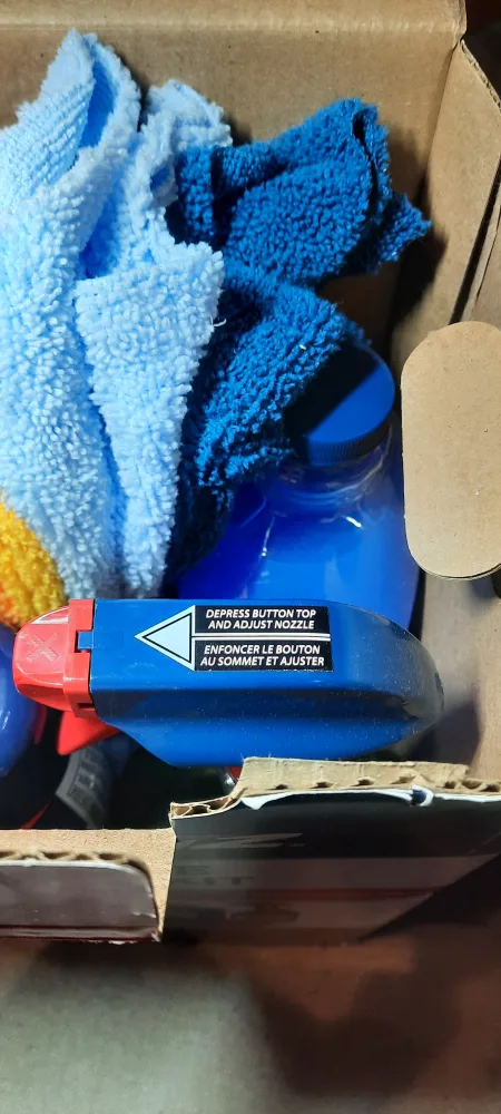 Brand New Simoniz Complete Car Care Kit image indicator(3)