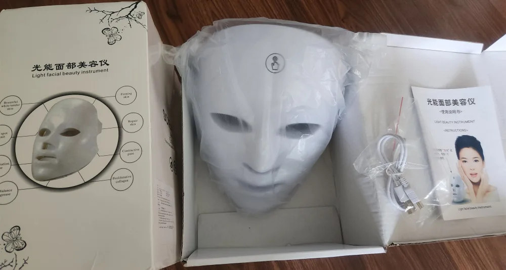 New Light Facial Beauty Instrument Mask thumbnail