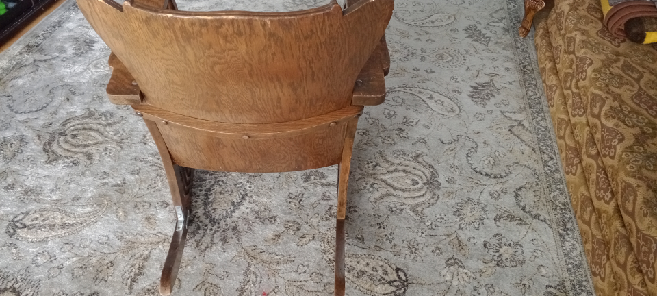 Antique Rocking Chair - photo 5