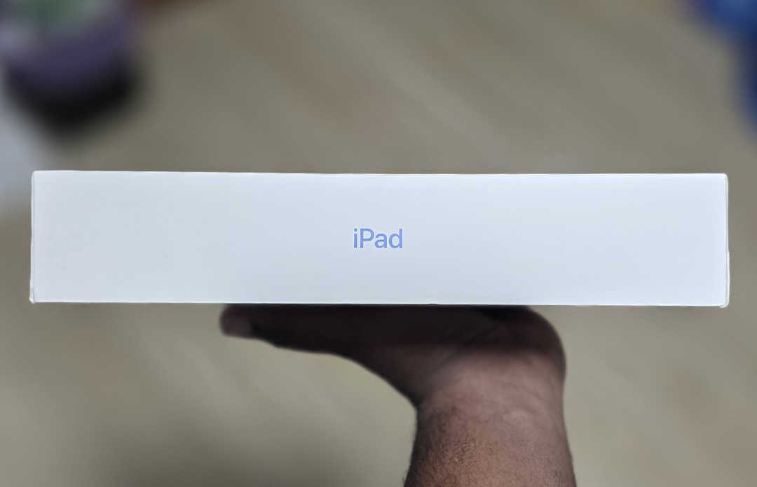 Apple iPad 128GB Wi-Fi - Brand New - photo 2